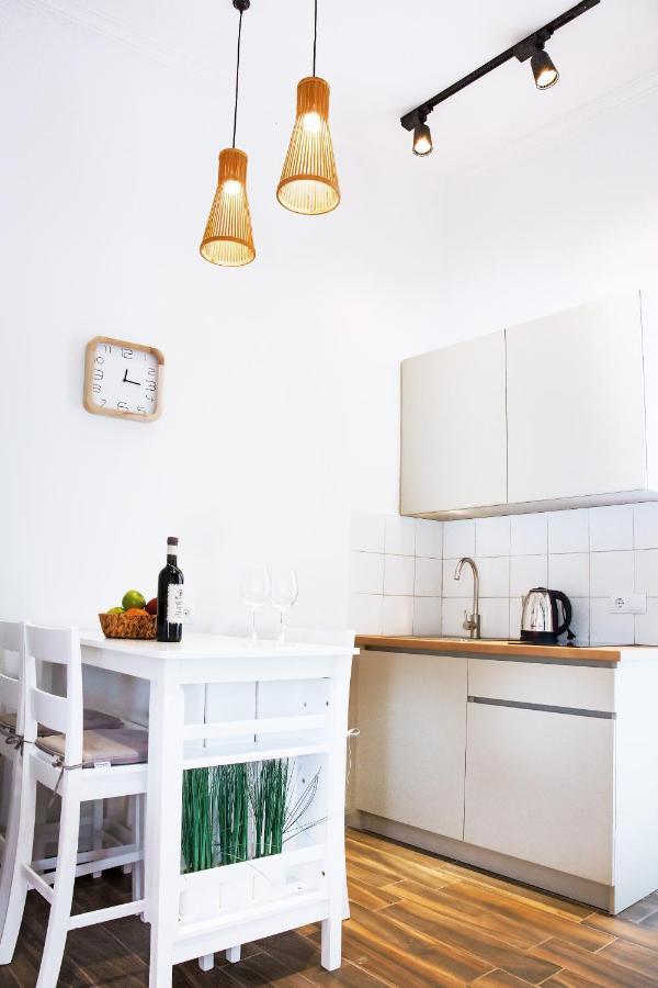 Cibola Boutique - C Apartment Tbilisi Bagian luar foto